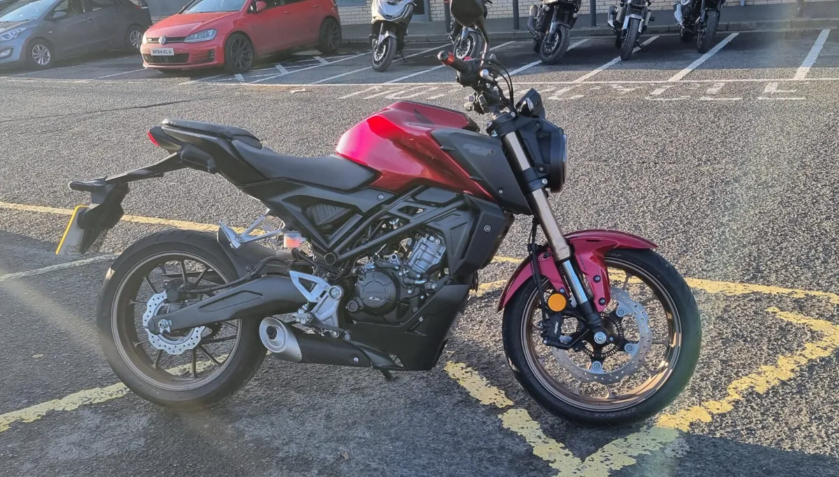 Honda CB125R - Image 1