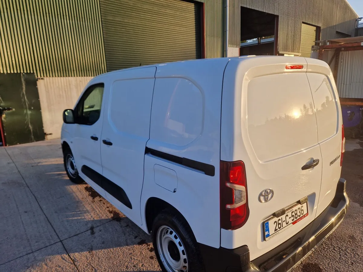 Toyota Proace City 2026 - Image 1