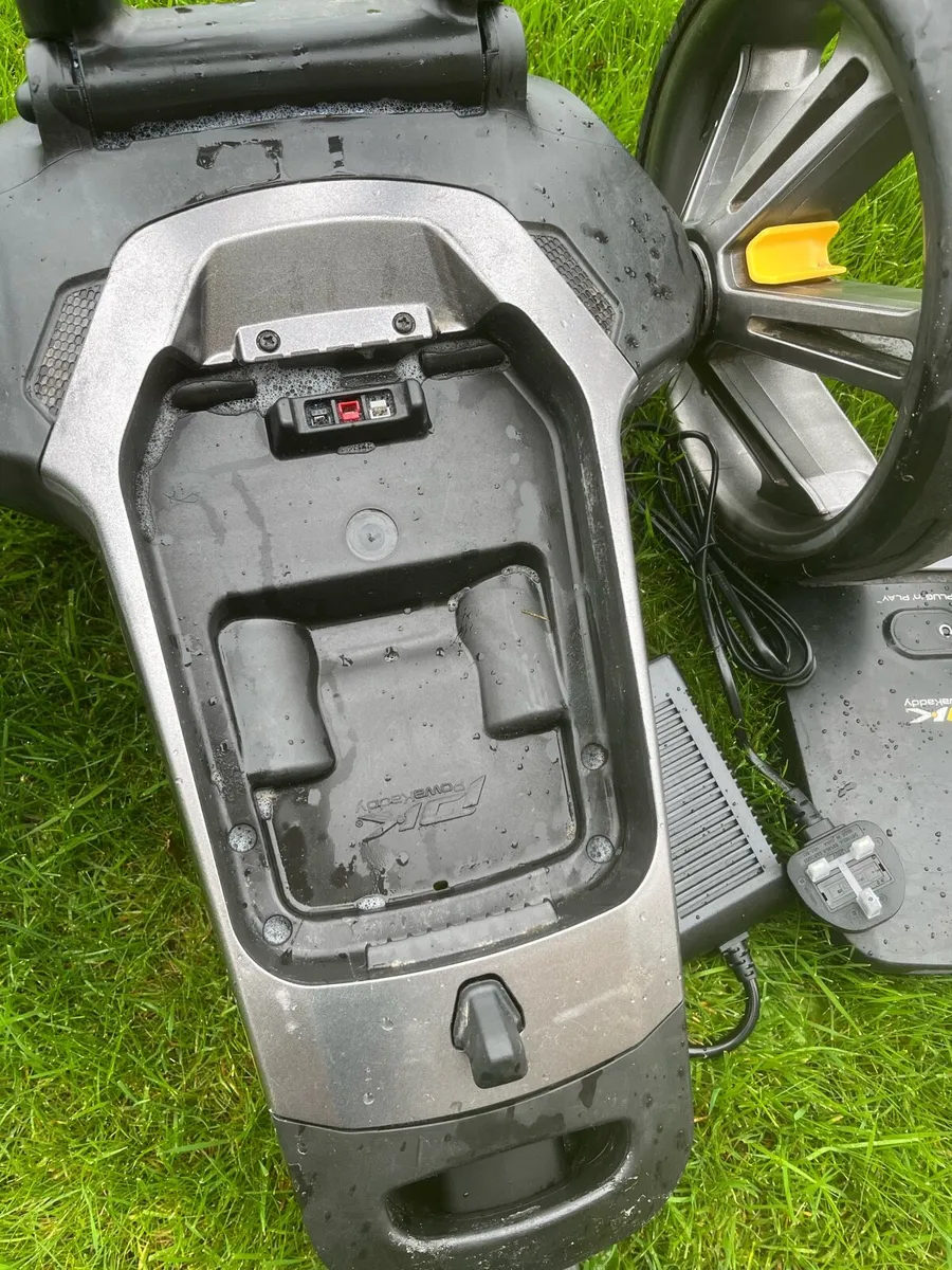Powakaddy ct6 choice - Image 2