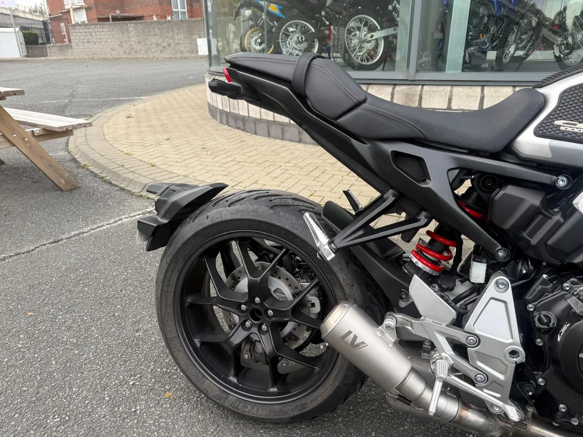 2020 Honda CB1000R - Image 4