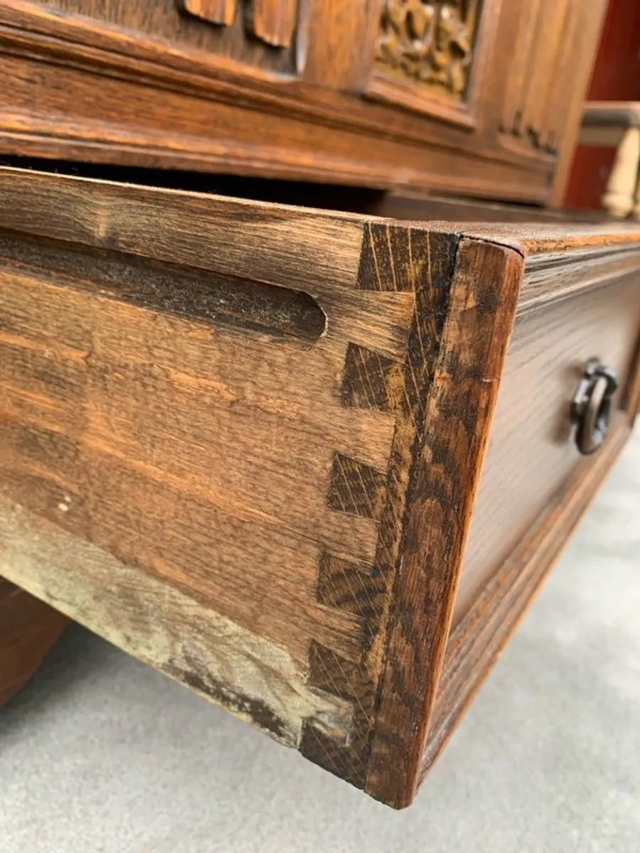 Antique Oak Blanket Box With Drawers. - Image 4