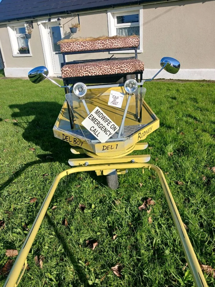 3 wheel Del Boy style Shetland pony cart - Image 2
