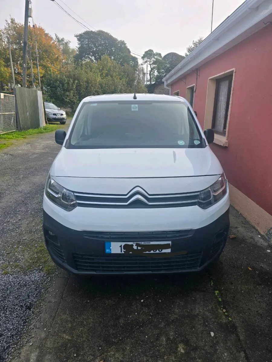 citreon berlingo 2019 - Image 1