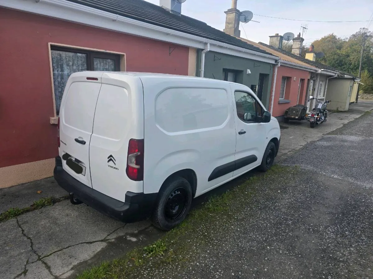 citreon berlingo 2019 - Image 2