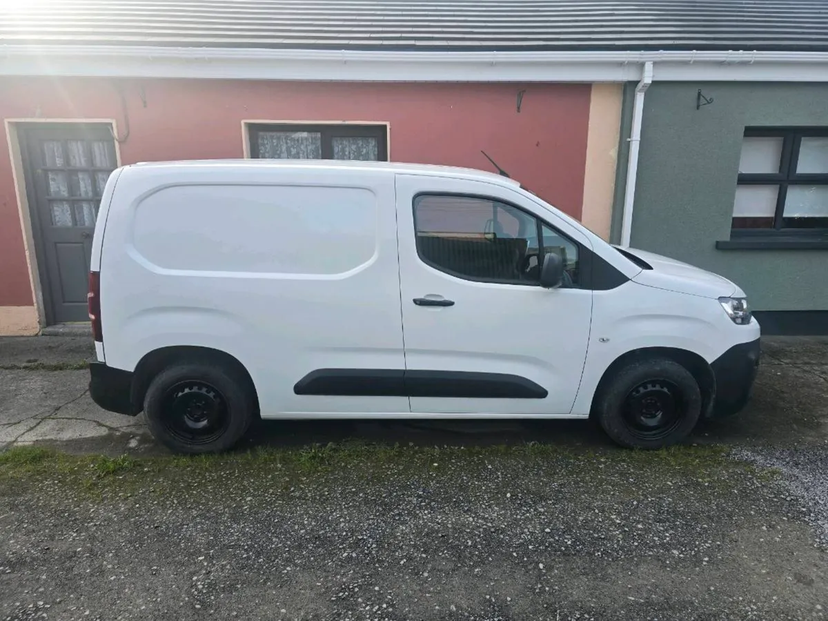 citreon berlingo 2019 - Image 3