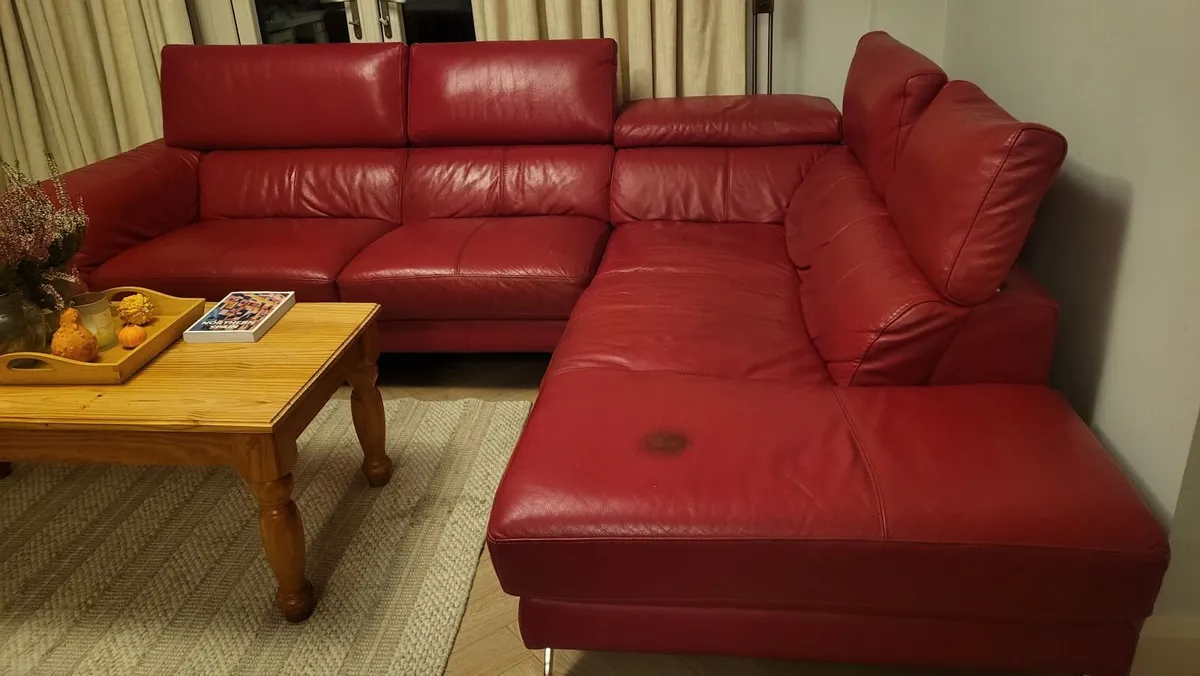 Corner leather sofa with armchair - Image 3