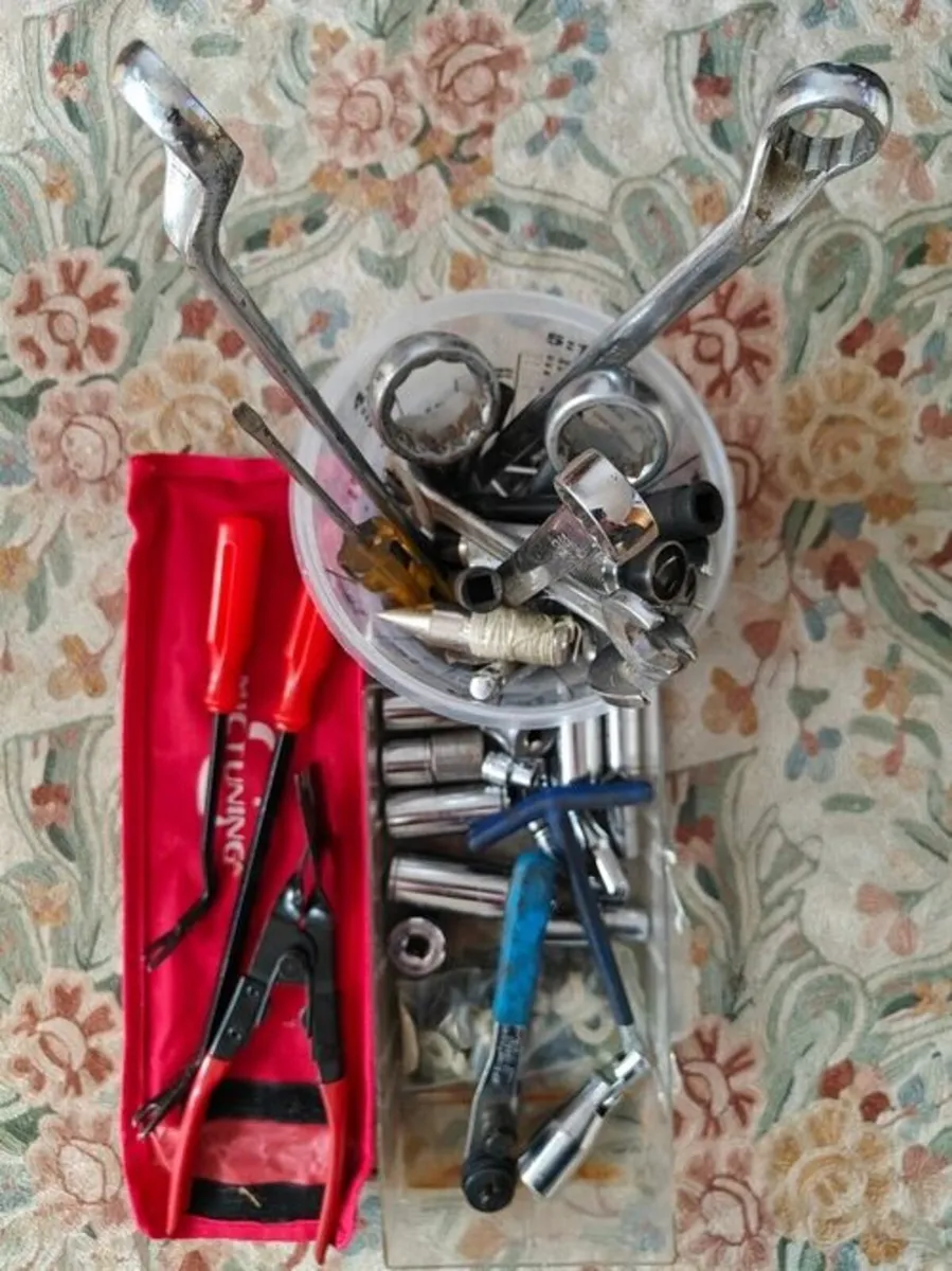 Garage clear out of tools - Image 1