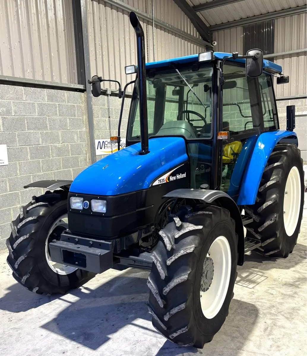 NEW HOLLAND 7635 ***3400hrs, AS NEW*** - Image 4