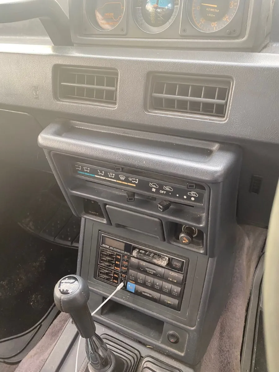 Mitsubishi Pajero 1990 Mk1 2.5TD - Image 2