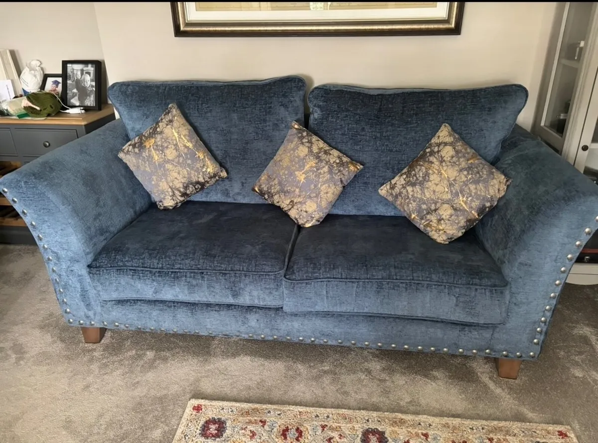 Beautiful Blue 3-Seater & 2-Seater Sofa Suite - Image 3