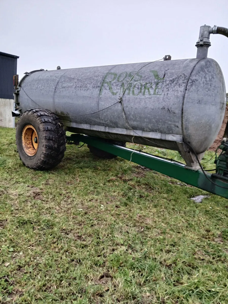 Slurry tank - Image 1