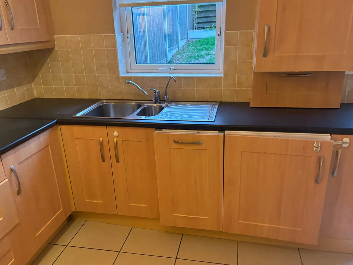 Kitchen full equipped - Image 2