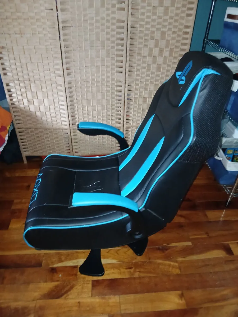 Gaming Chair - Image 2