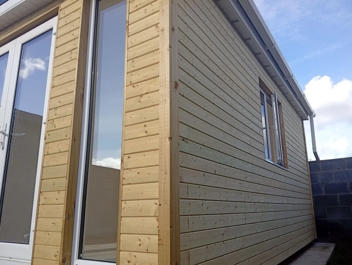 Luxury garden room - Image 3