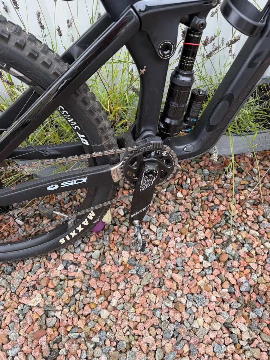 Canyon full suspension carbon Mountain Bike - Image 3