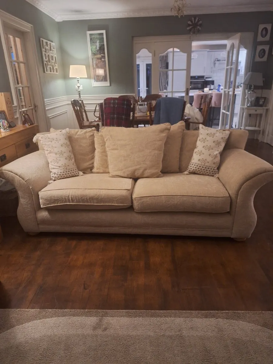 Couch set - Image 2