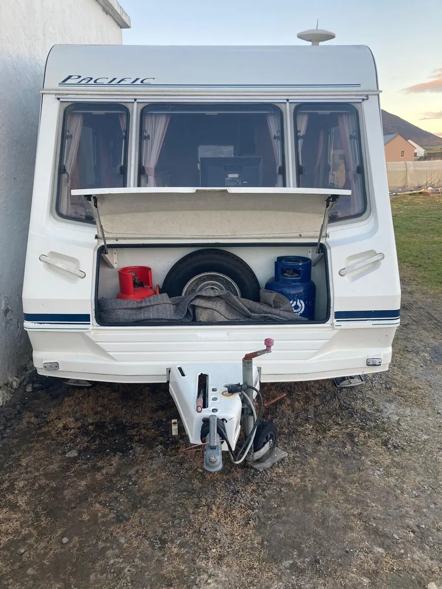 Caravan - Image 3