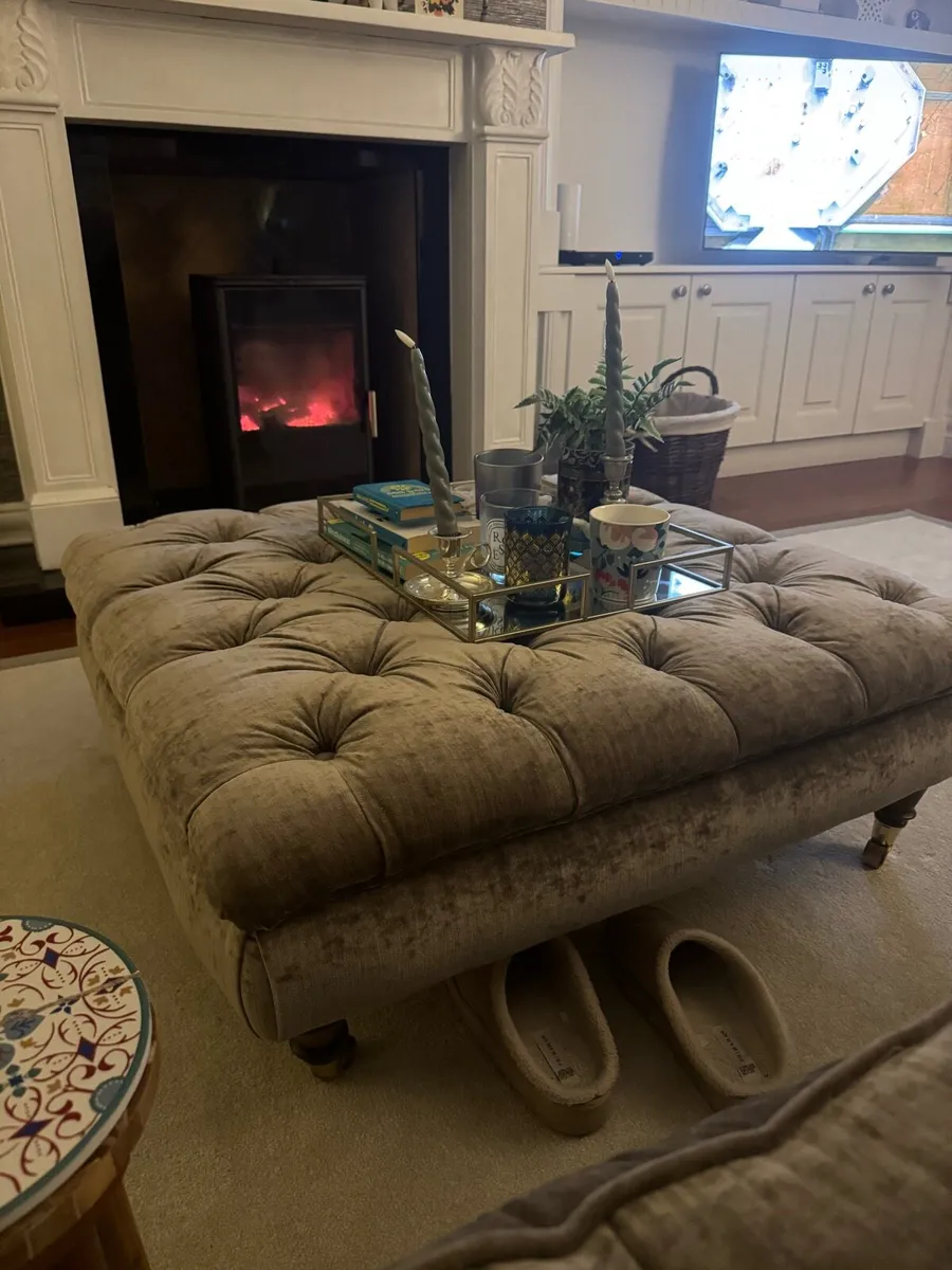 Pouffe/Footstool - Image 1