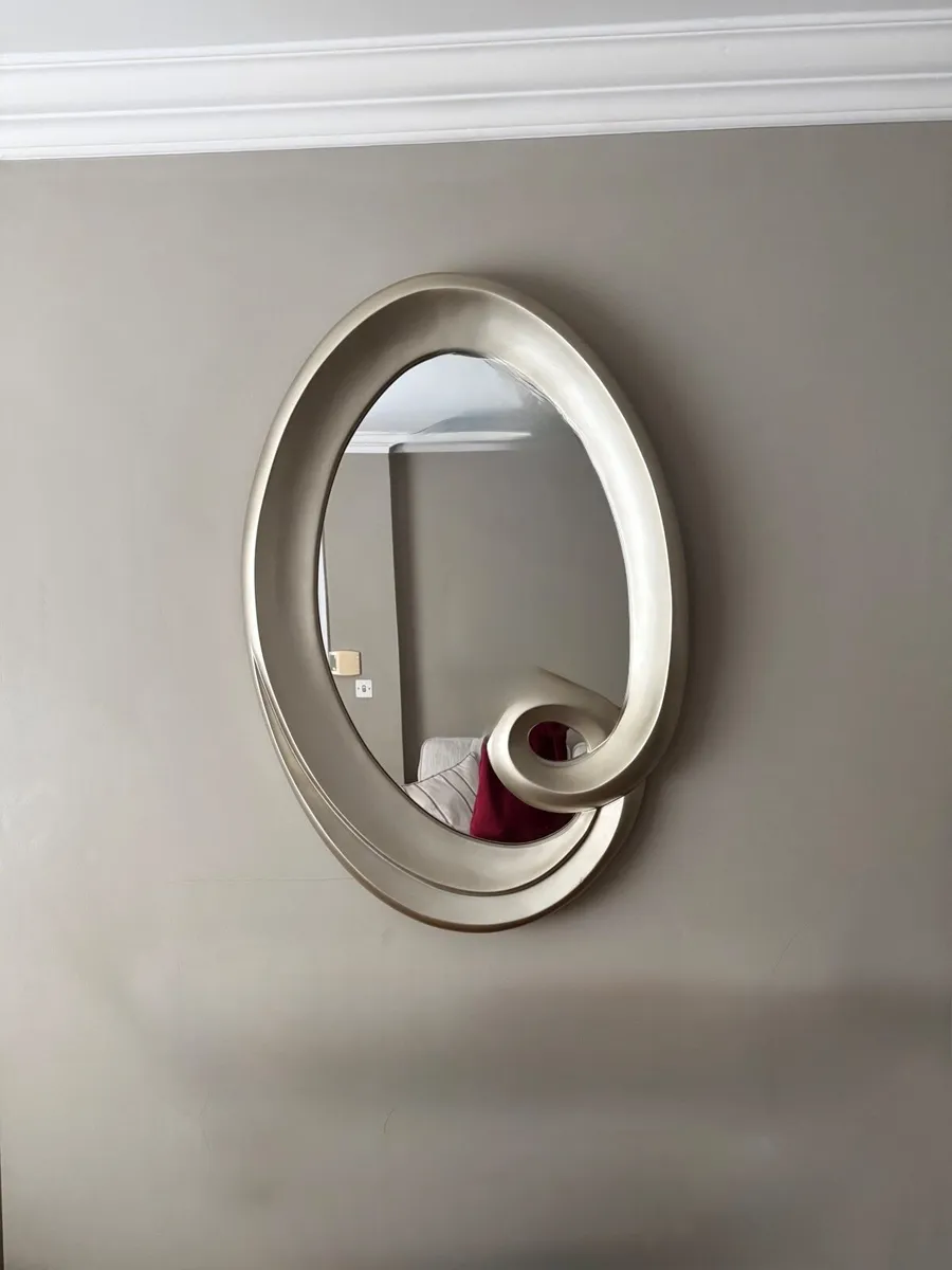 Mirror - Image 2