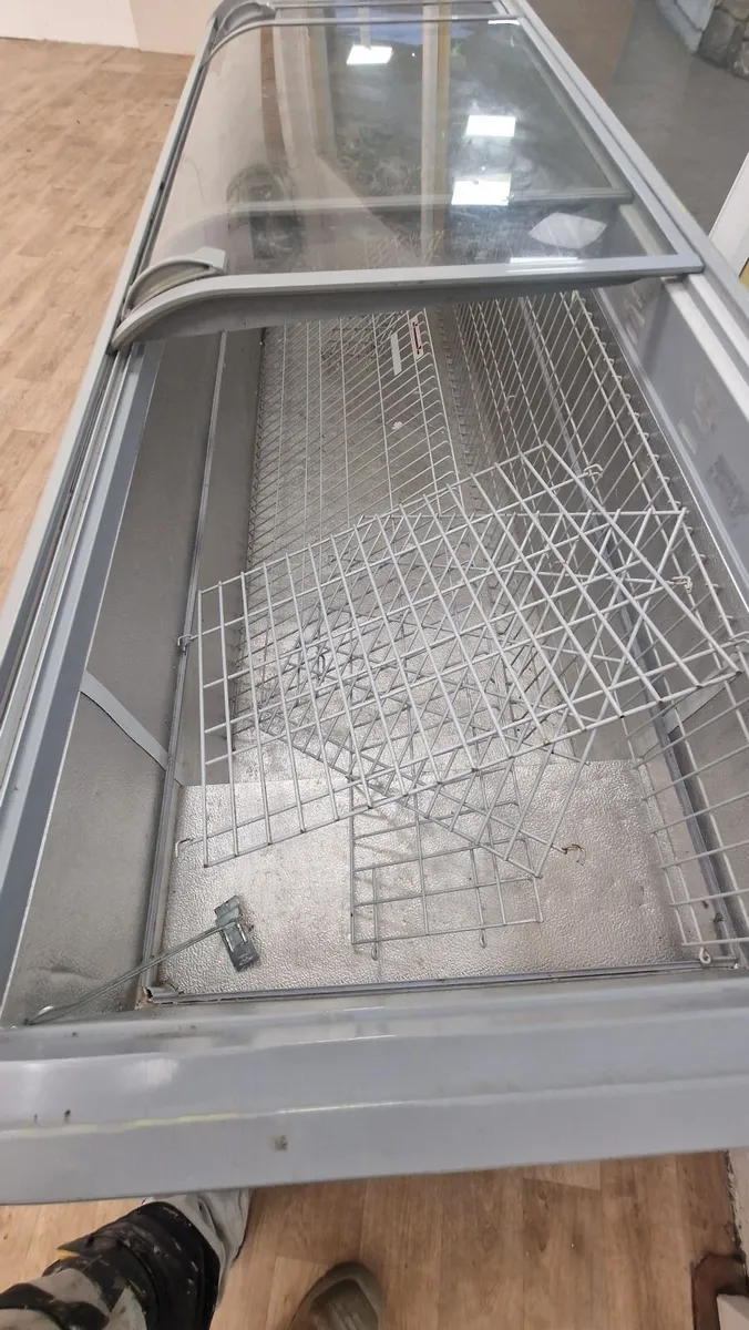Freezer - Image 3