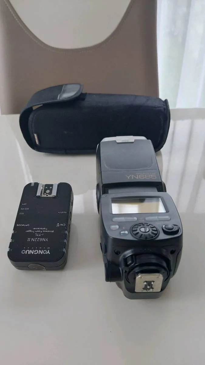 Nikon D7000 + Extras - Image 4