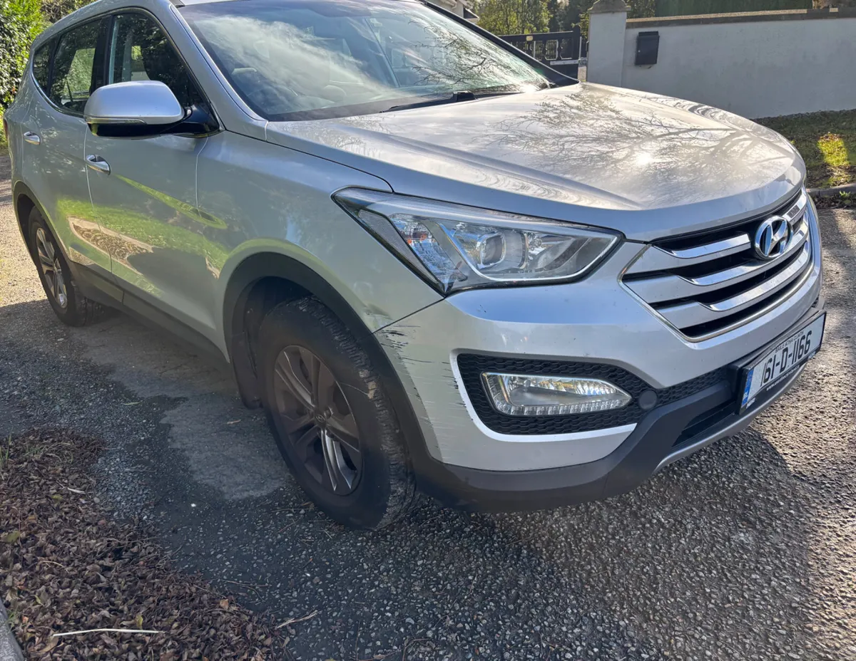 2016 Hyundai Santa Fe dsl 7 seat engine problem - Image 2