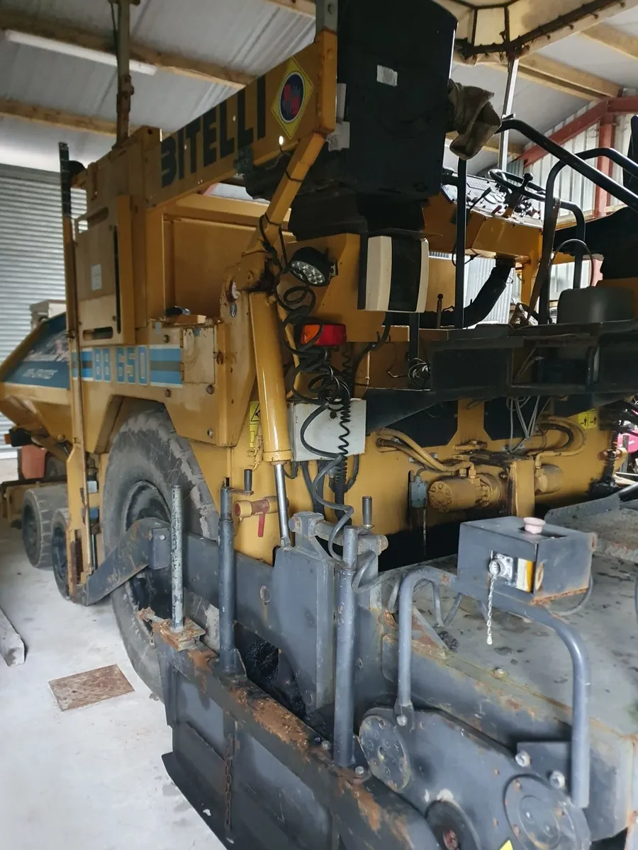 Bittelli bb650 paver - Image 3