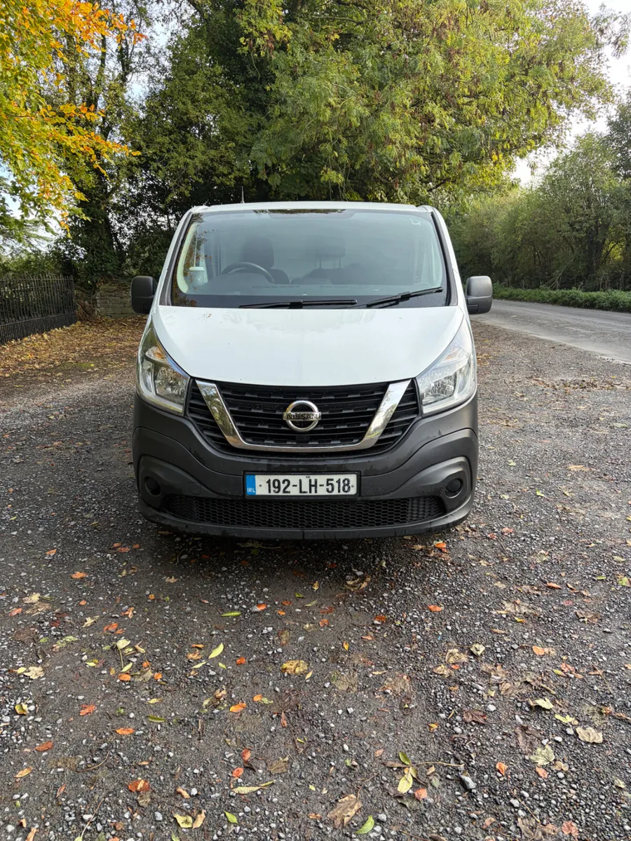 Nissan NV300 LOW MILEAGE DOE 07/27 - Image 2