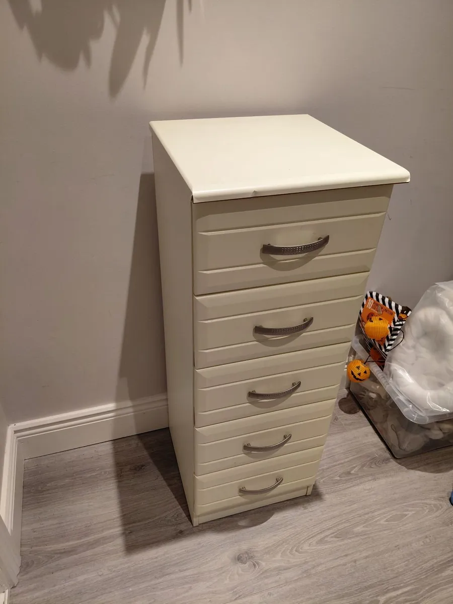 Chest of Drawers - Image 3