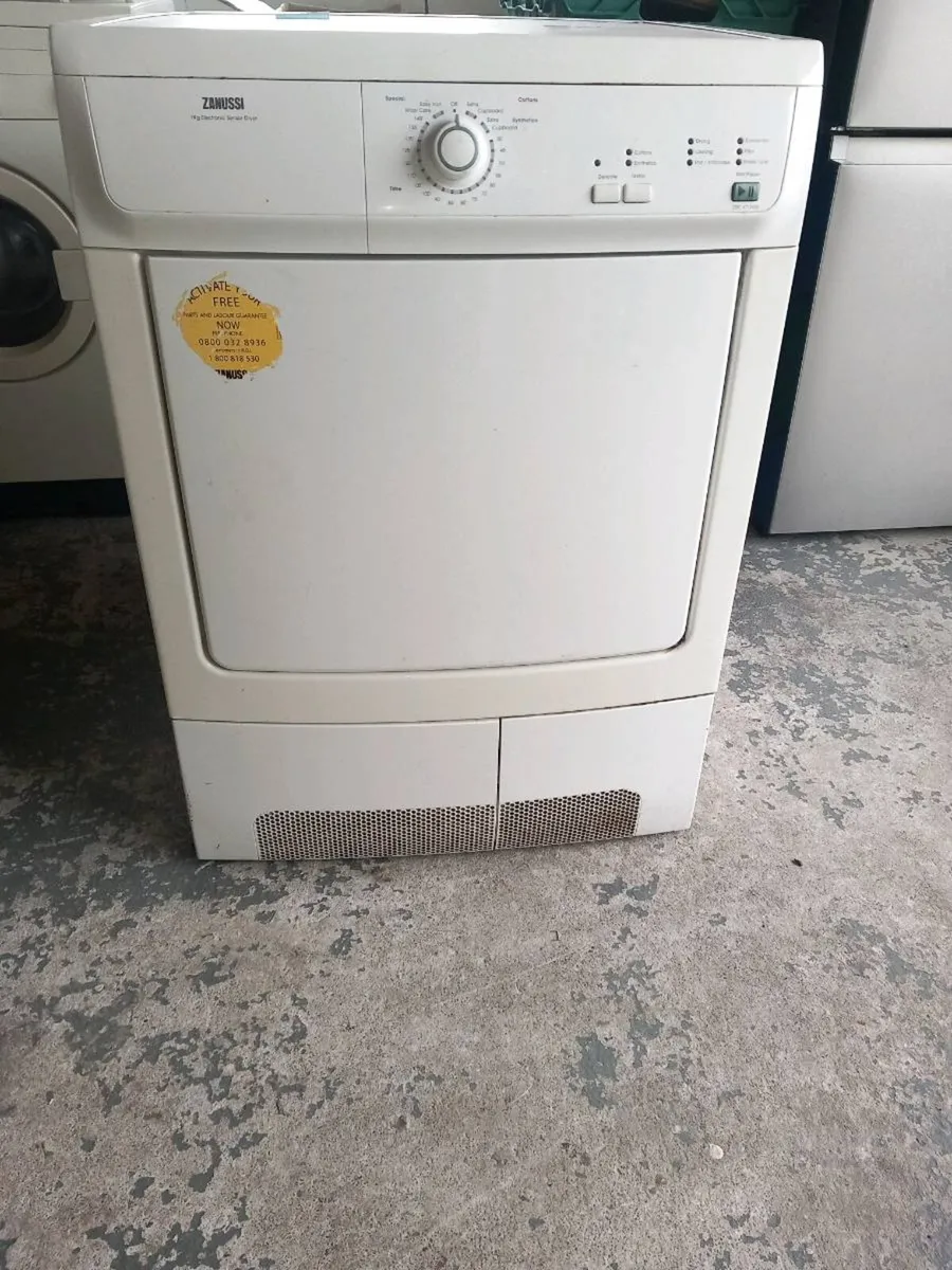 Zanussi condenser dryer - Image 1