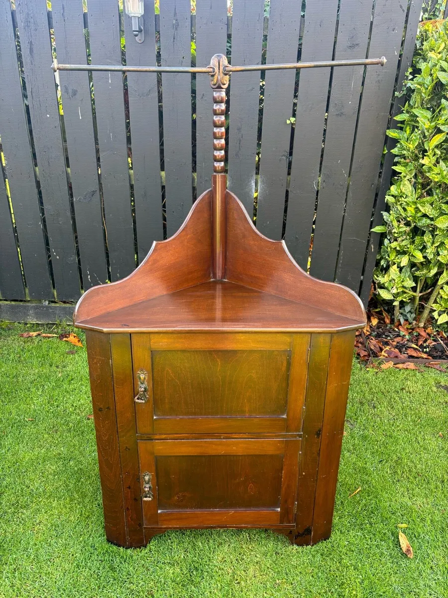 Antique corner washstand - Image 4