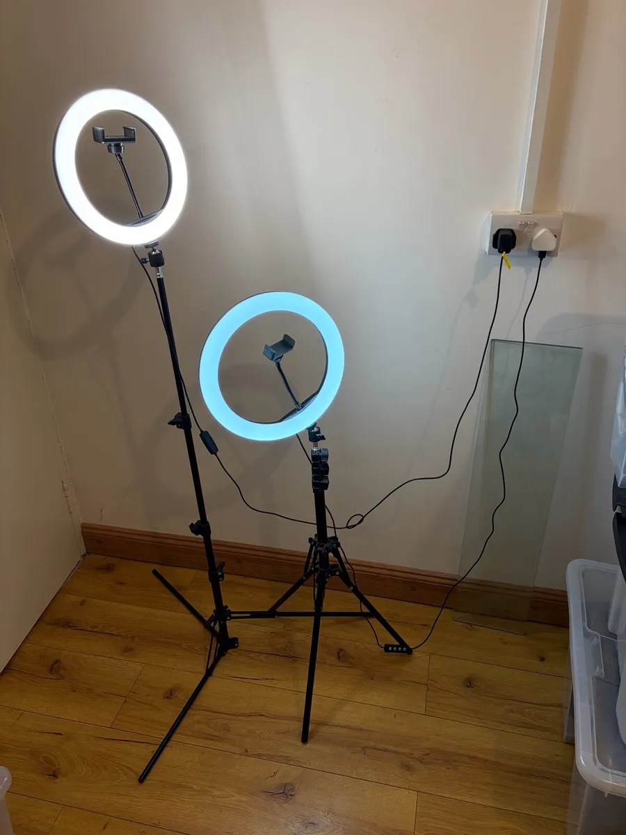 2 x ring light for €20 - Image 1