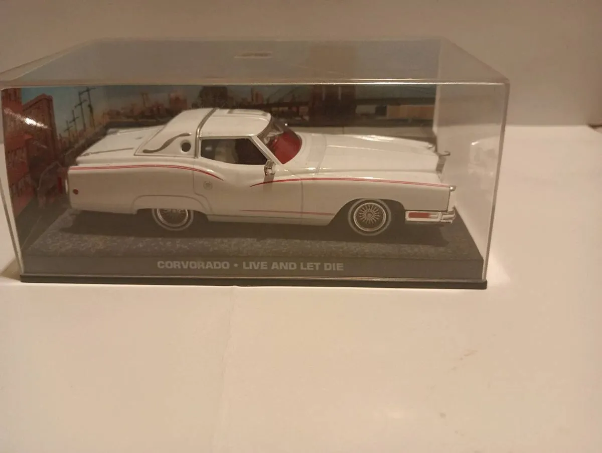 James Bond model cars - Image 2