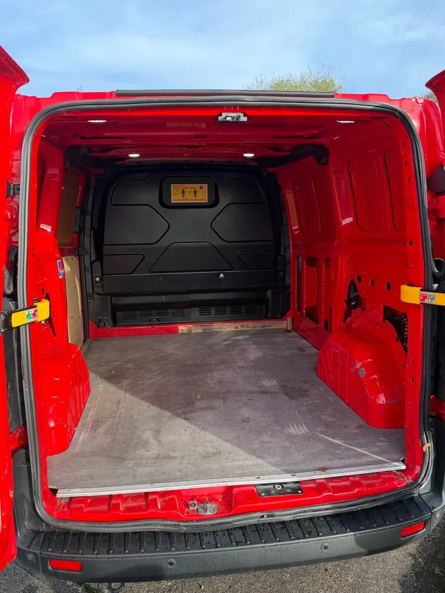 Ford Transit Custom 2019 73k Miles - Image 4