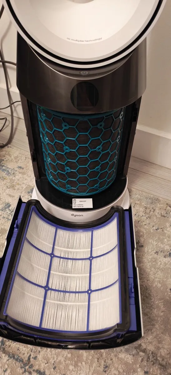 Dyson Pure Hot+Cool HP01 Air Purifier Heater Fan - Image 4