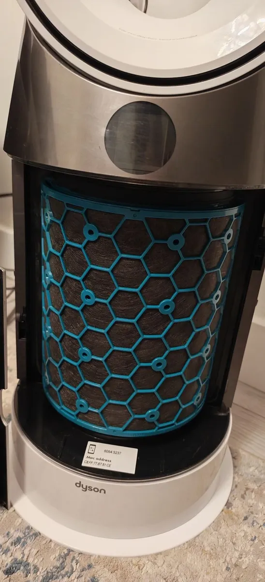 Dyson Pure Hot+Cool HP01 Air Purifier Heater Fan - Image 3