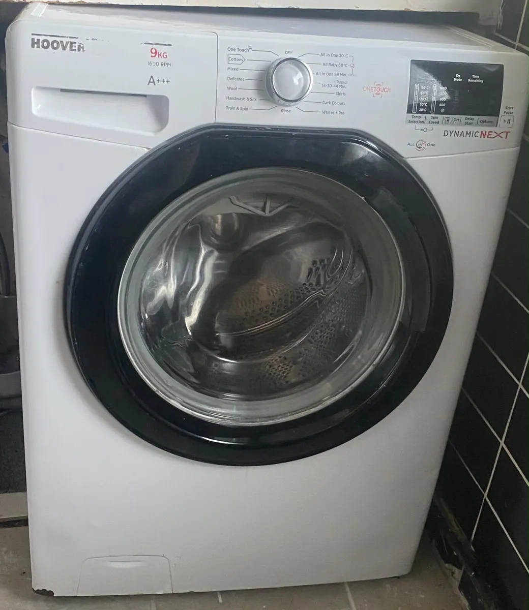 Washing machine - Image 1