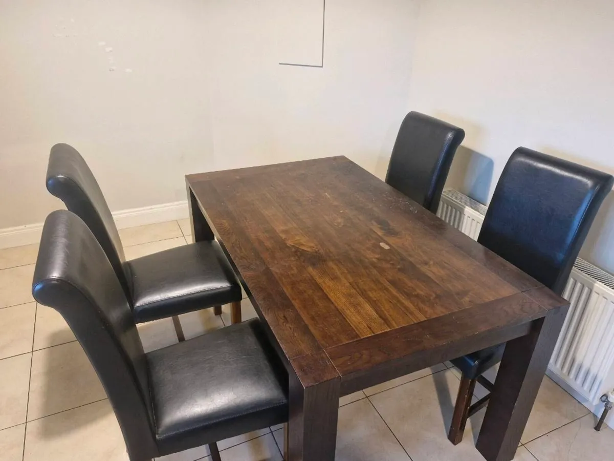 Dining table and chairs - Image 2