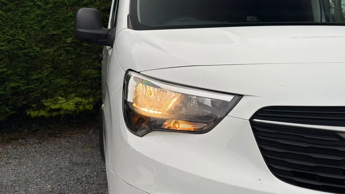 Opel Combo 2022 - Image 4