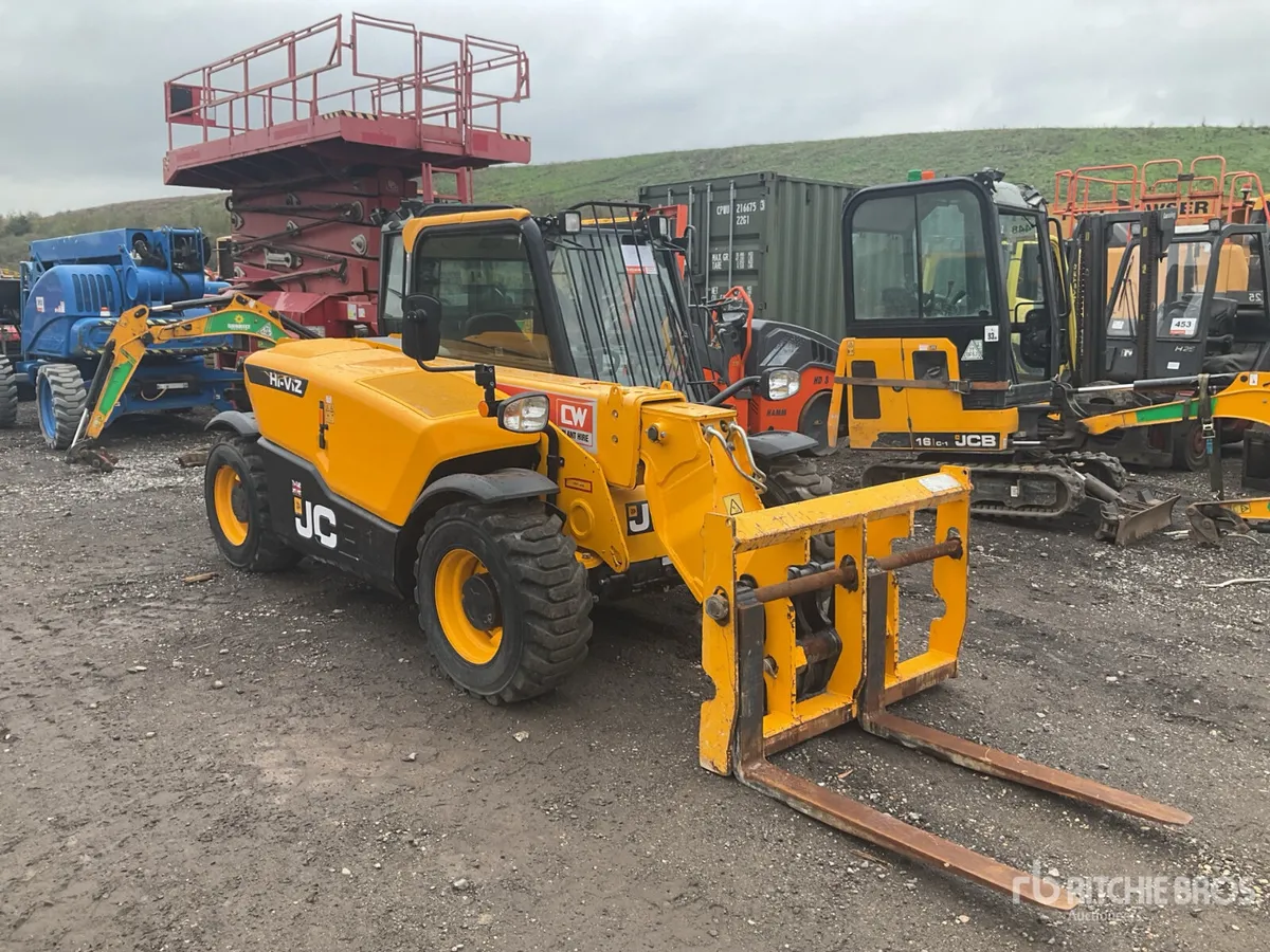 2021 JCB 525-60 Telehandler (Inoperable) - Image 4