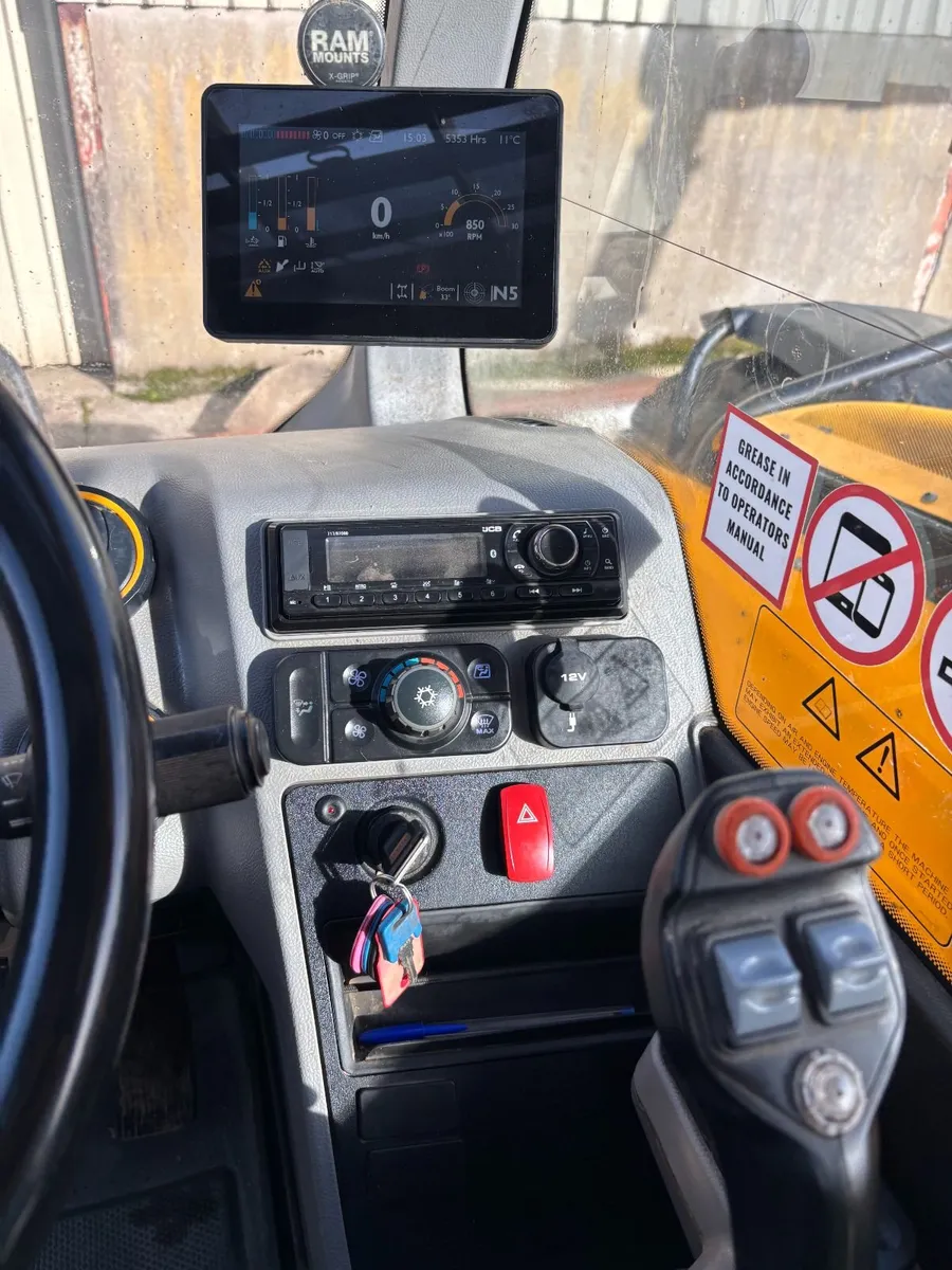 JCB Super Agri   542/70 - Image 2