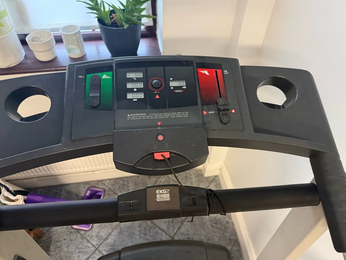 Treadmill - Image 4