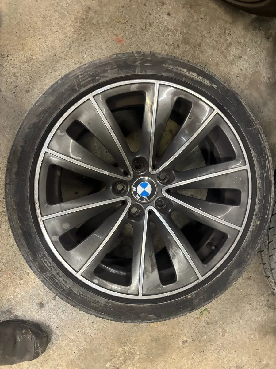 Bmw wheels r18 good tyres - Image 4