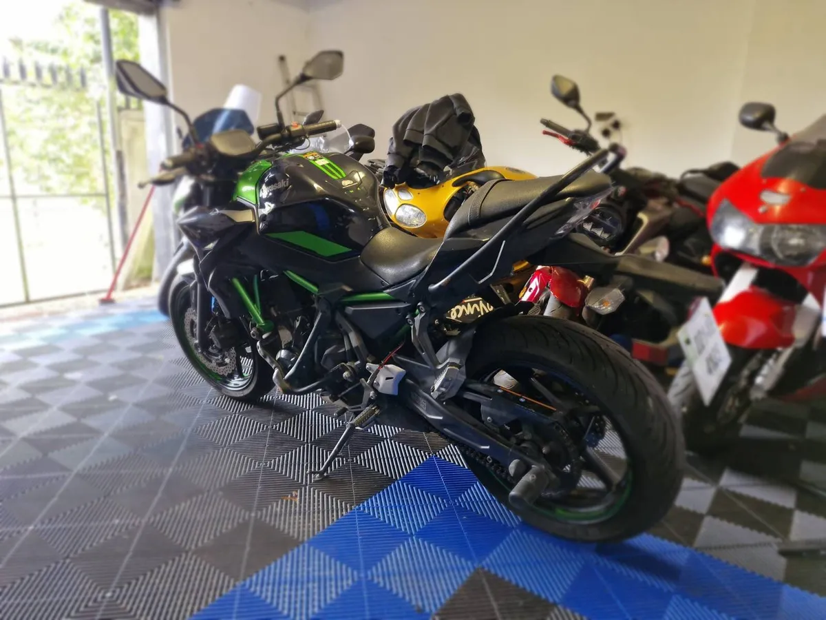 Kawasaki Z650 - Image 3