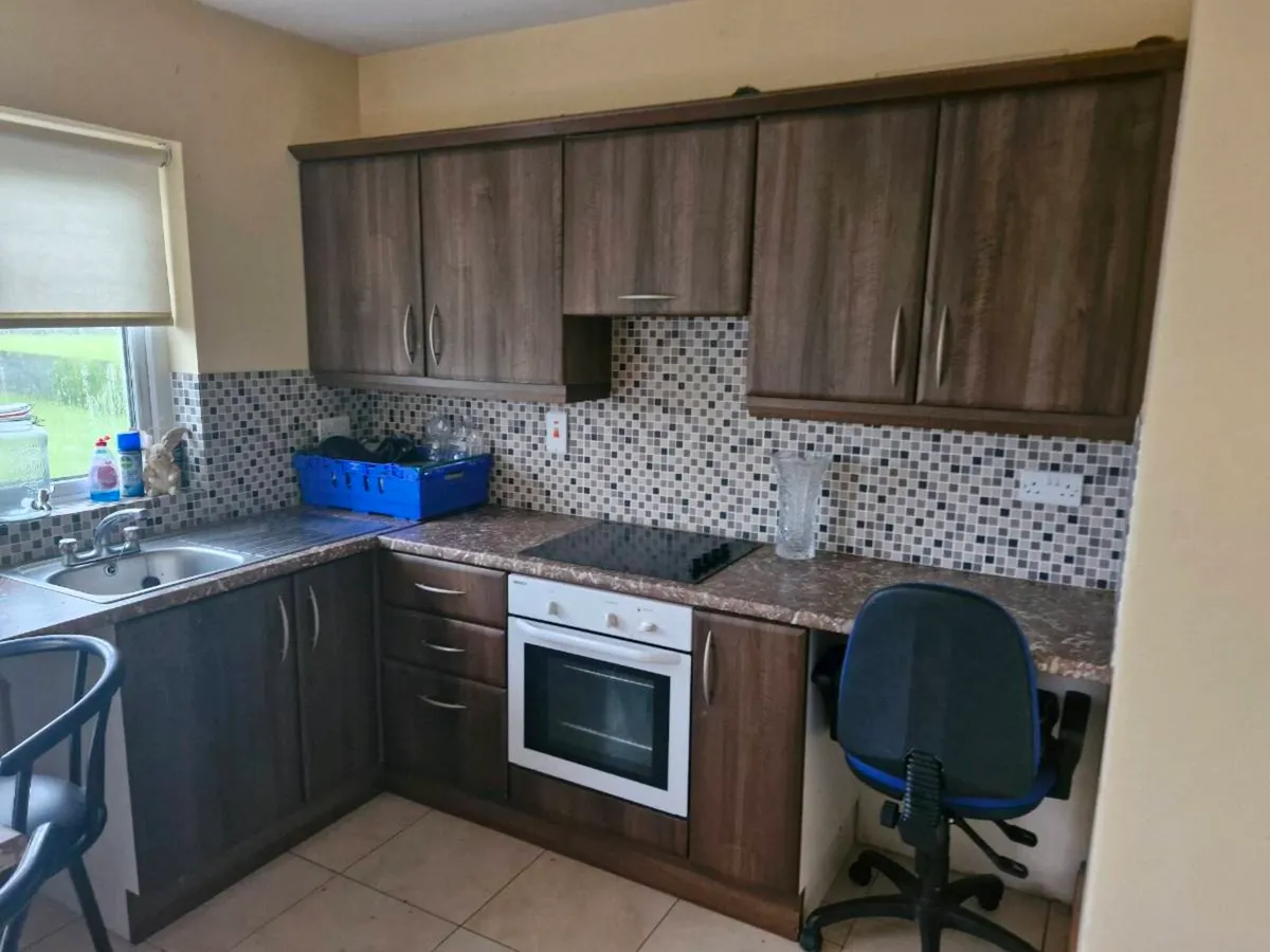 Kitchen units - Image 3