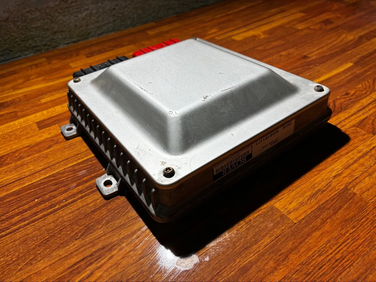 Defender Td5 Ecu - Image 1