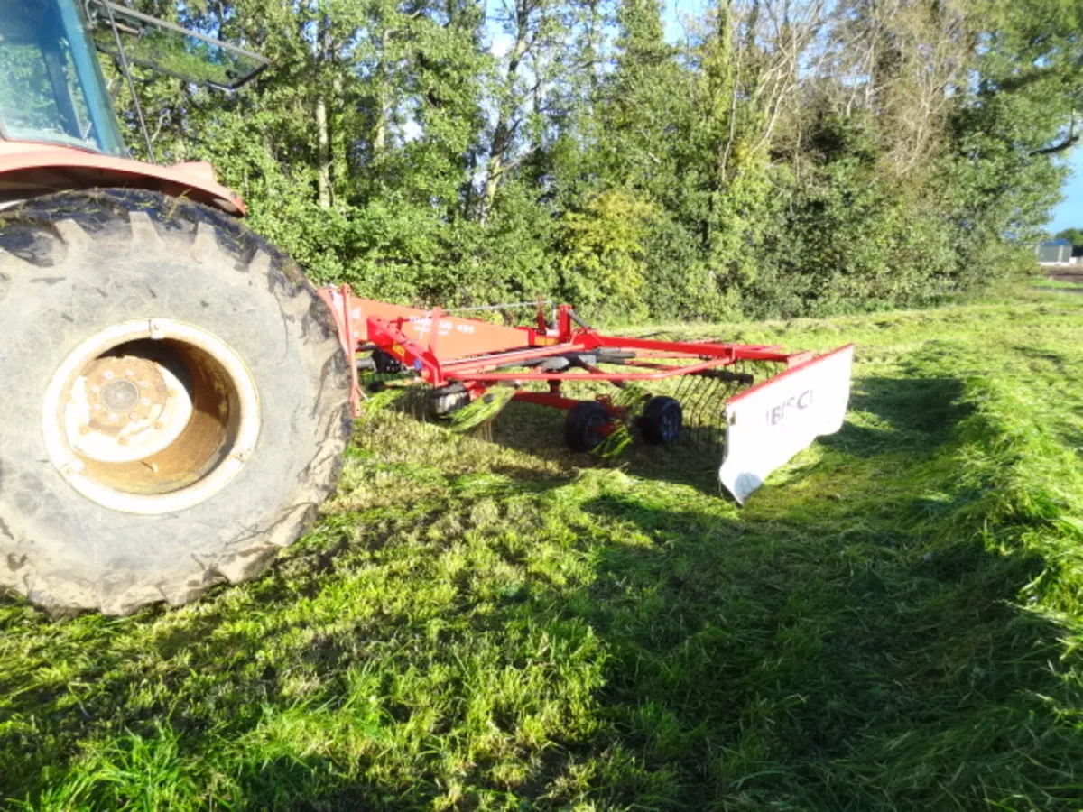 Lely Hibiscus 455 Single Rotor Rake - Image 1