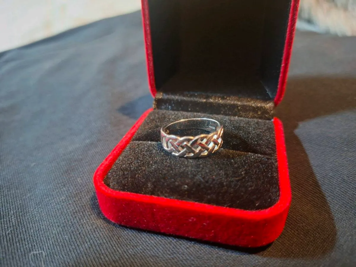 Sterling Silver Celtic Knot Ring made in Ireland - Image 2