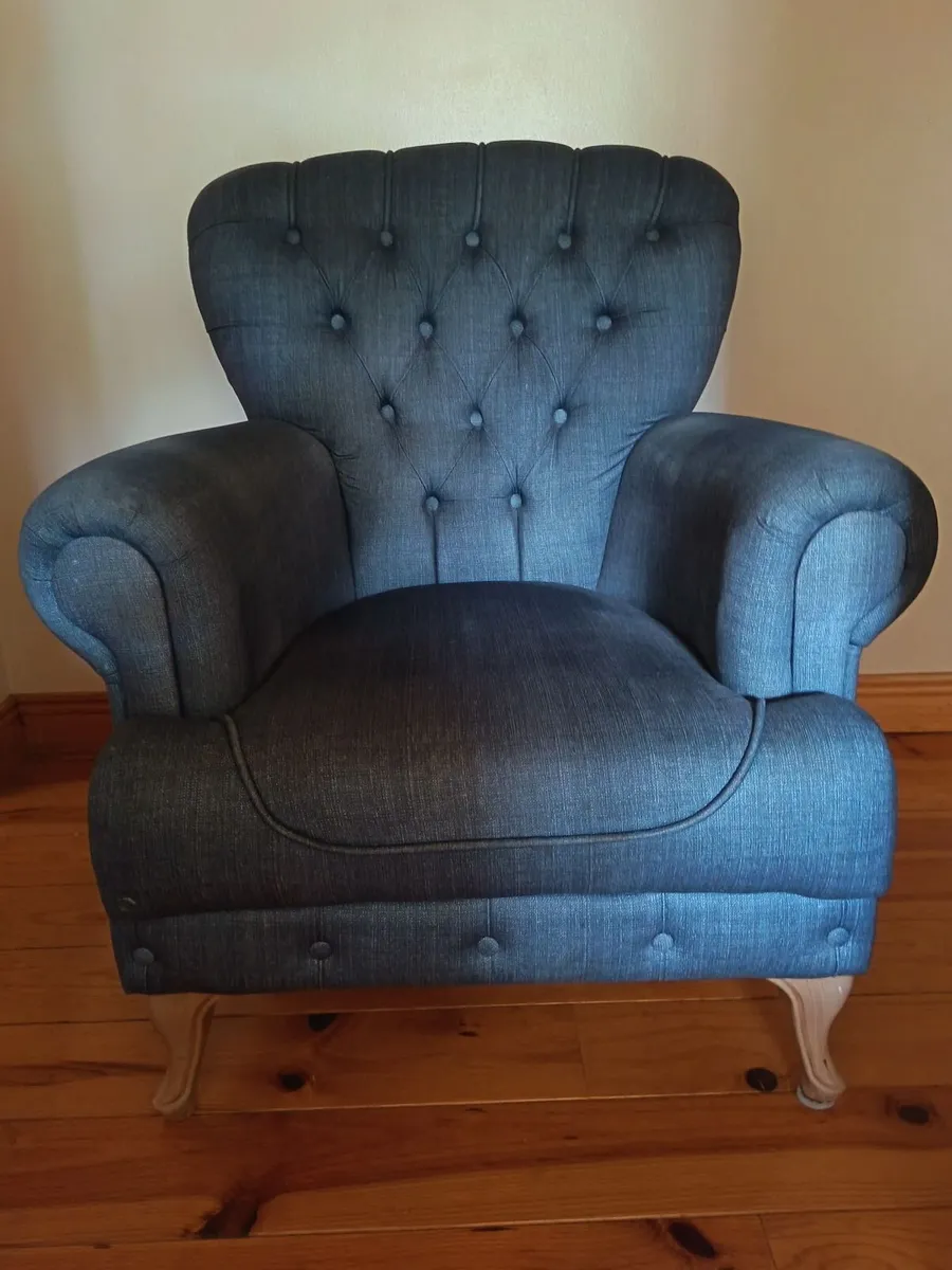 Armchair - Image 4