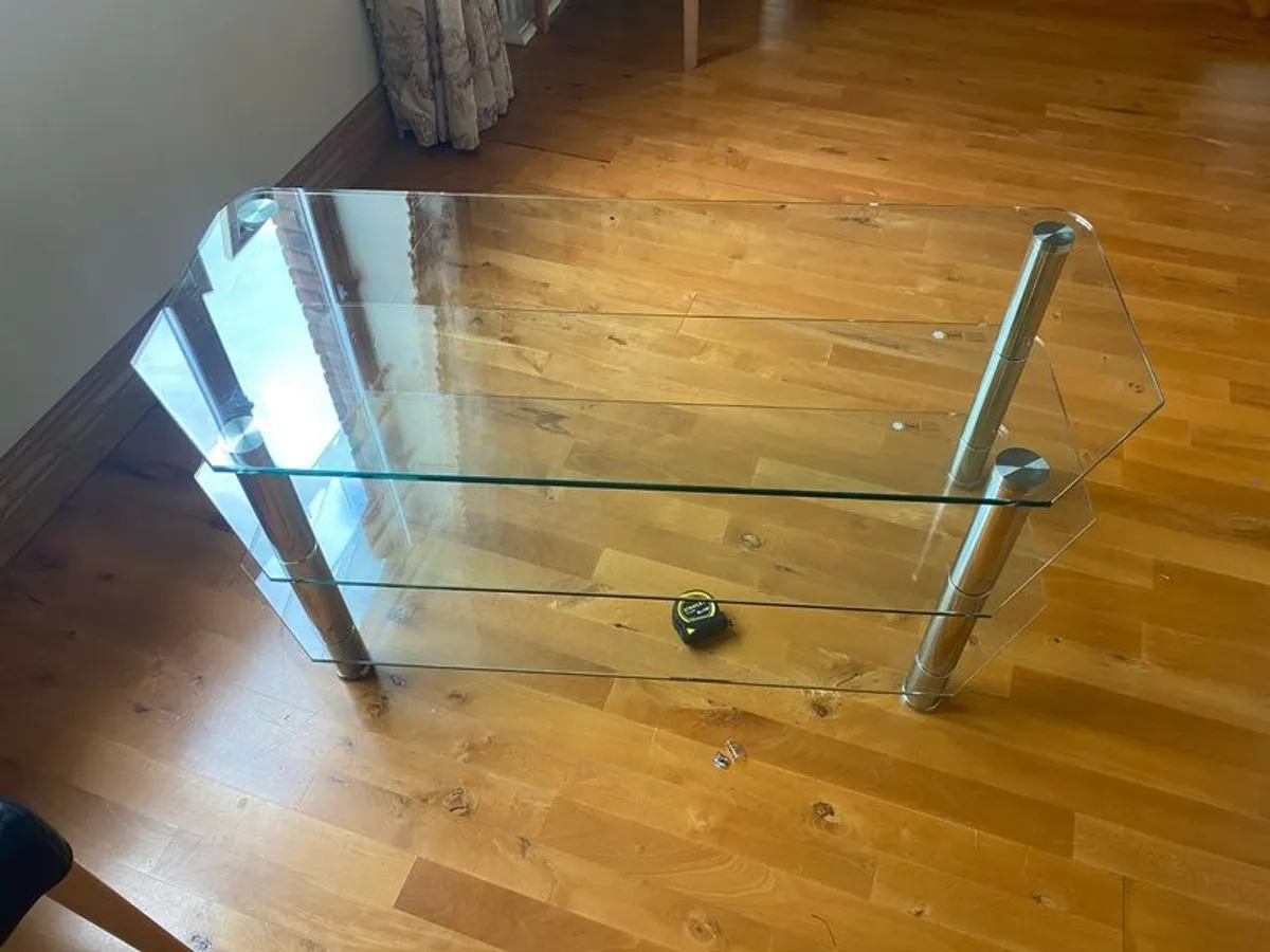 TV table - Image 1